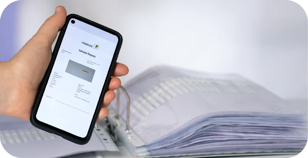a person holds a phone with a sample report from the RIDA®SMART APP Allergen